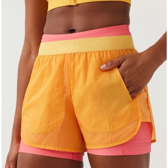 OUTDOOR VOICES
Yellow BreakLite 4" Sport Shorts in Mango Size L/ NWOT - Picture 4 of 7